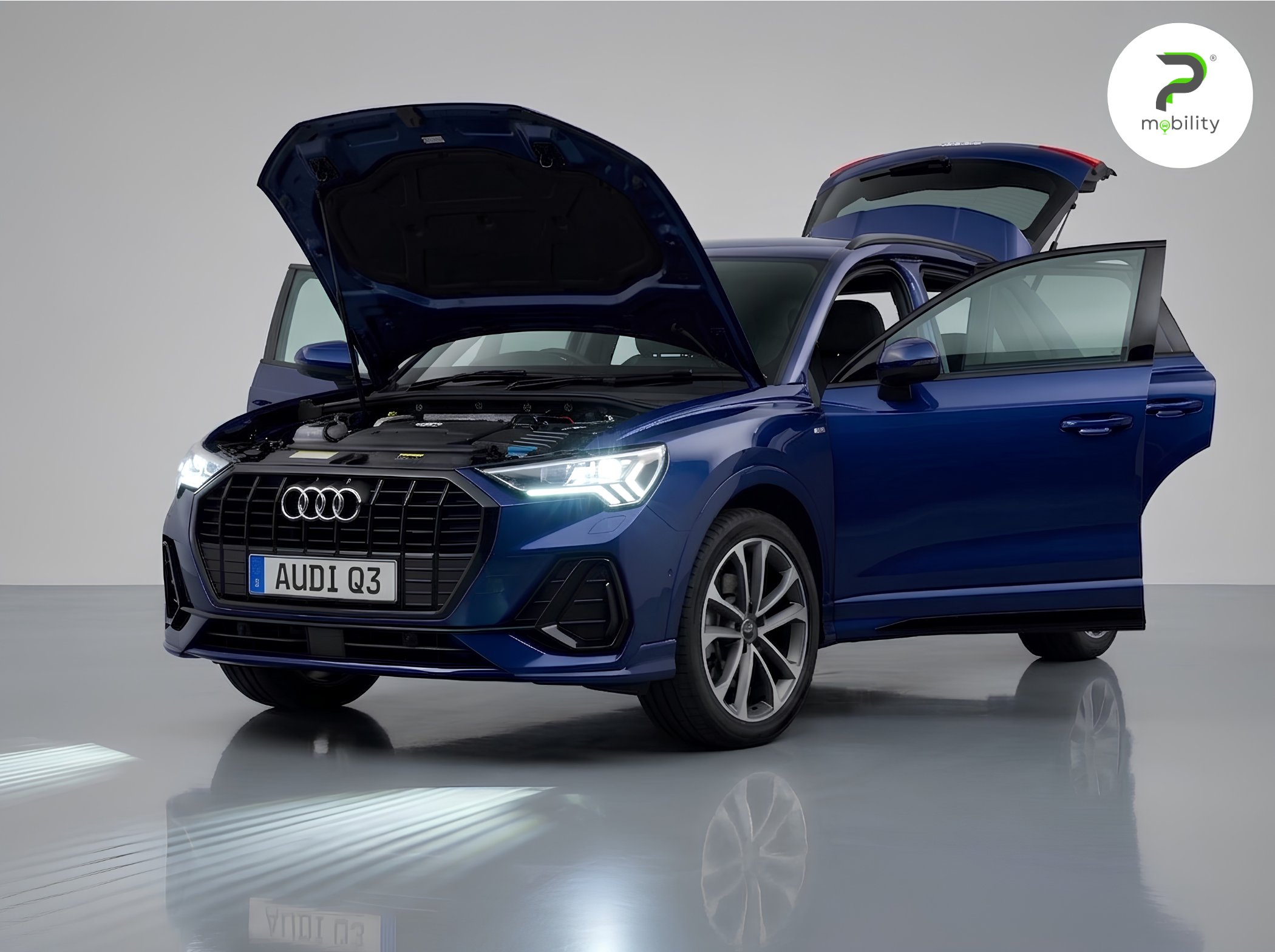 Audi Q3 S-Line con sportelli aperti